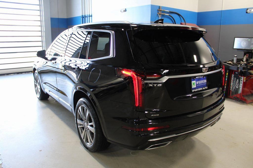 Used 2020 Cadillac XT6 Premium Luxury image 41