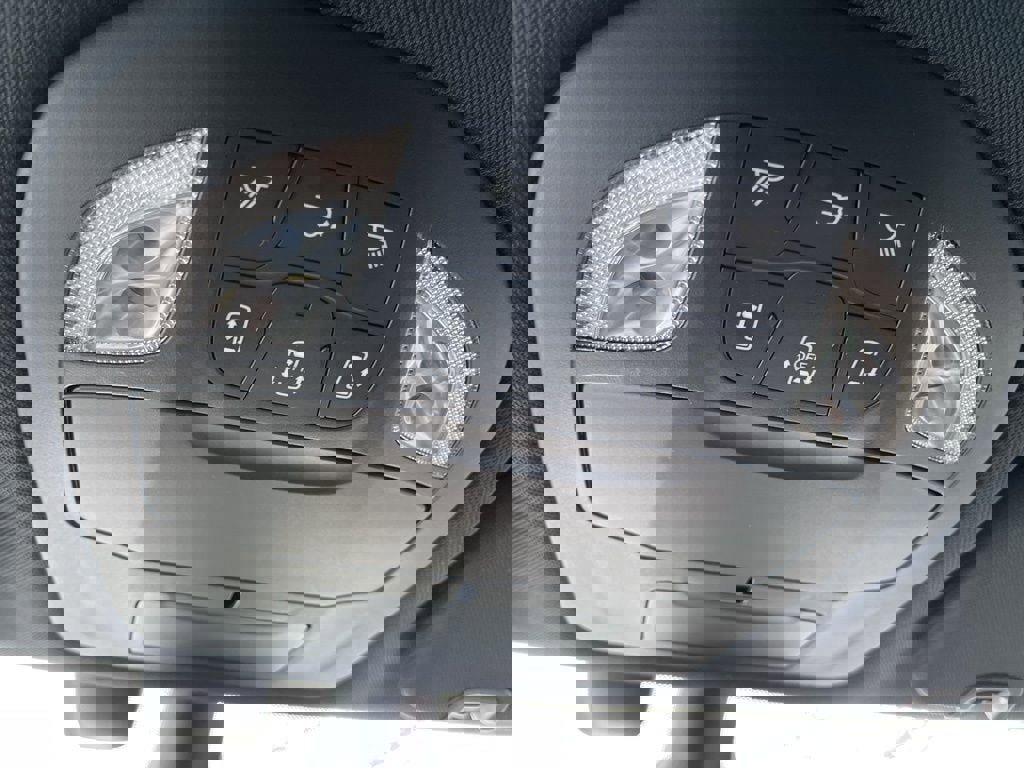 Used 2021 Chrysler Pacifica Limited w/ Premium & Safety Sphere Group image 19