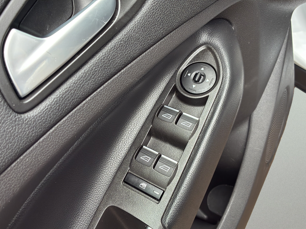 Used 2019 Ford Escape SEL FWD image 20