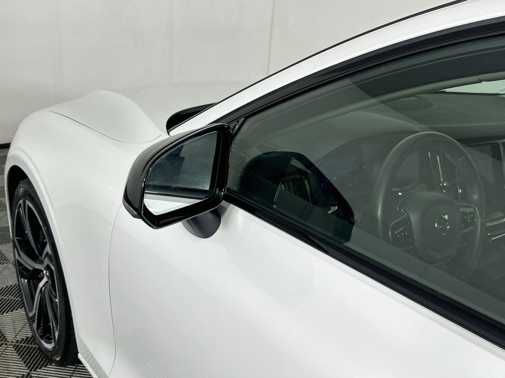 Used 2024 Volvo S60 B5 Plus FWD image 16