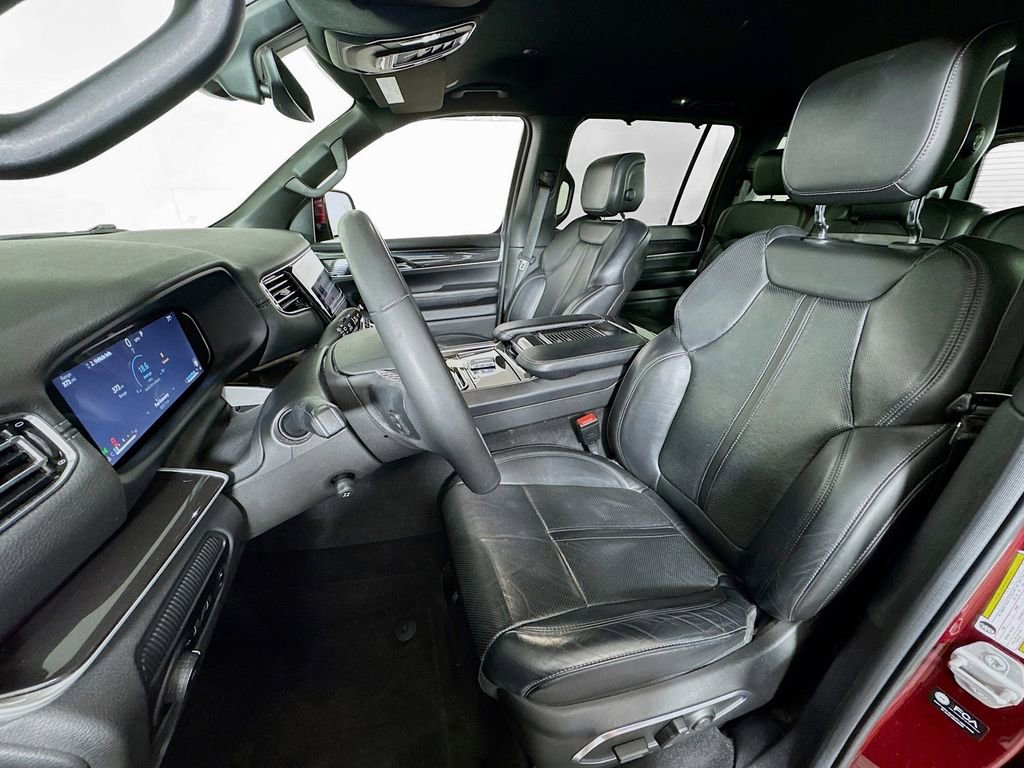 Used 2022 Jeep Wagoneer Series I w/ Convenience Group I AWD/4WD image 22