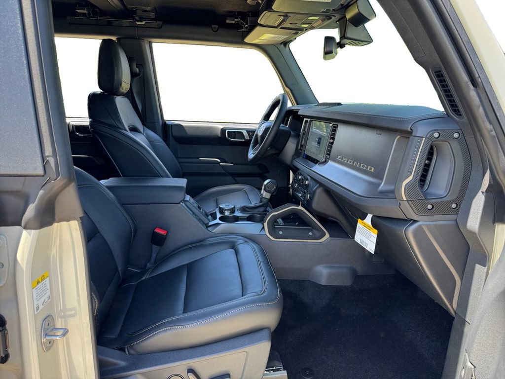 New 2025 Ford Bronco Badlands image 18