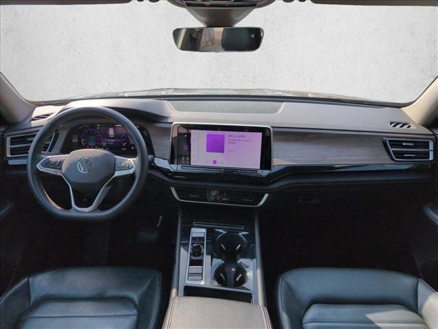 Used 2024 Volkswagen Atlas SEL image 20