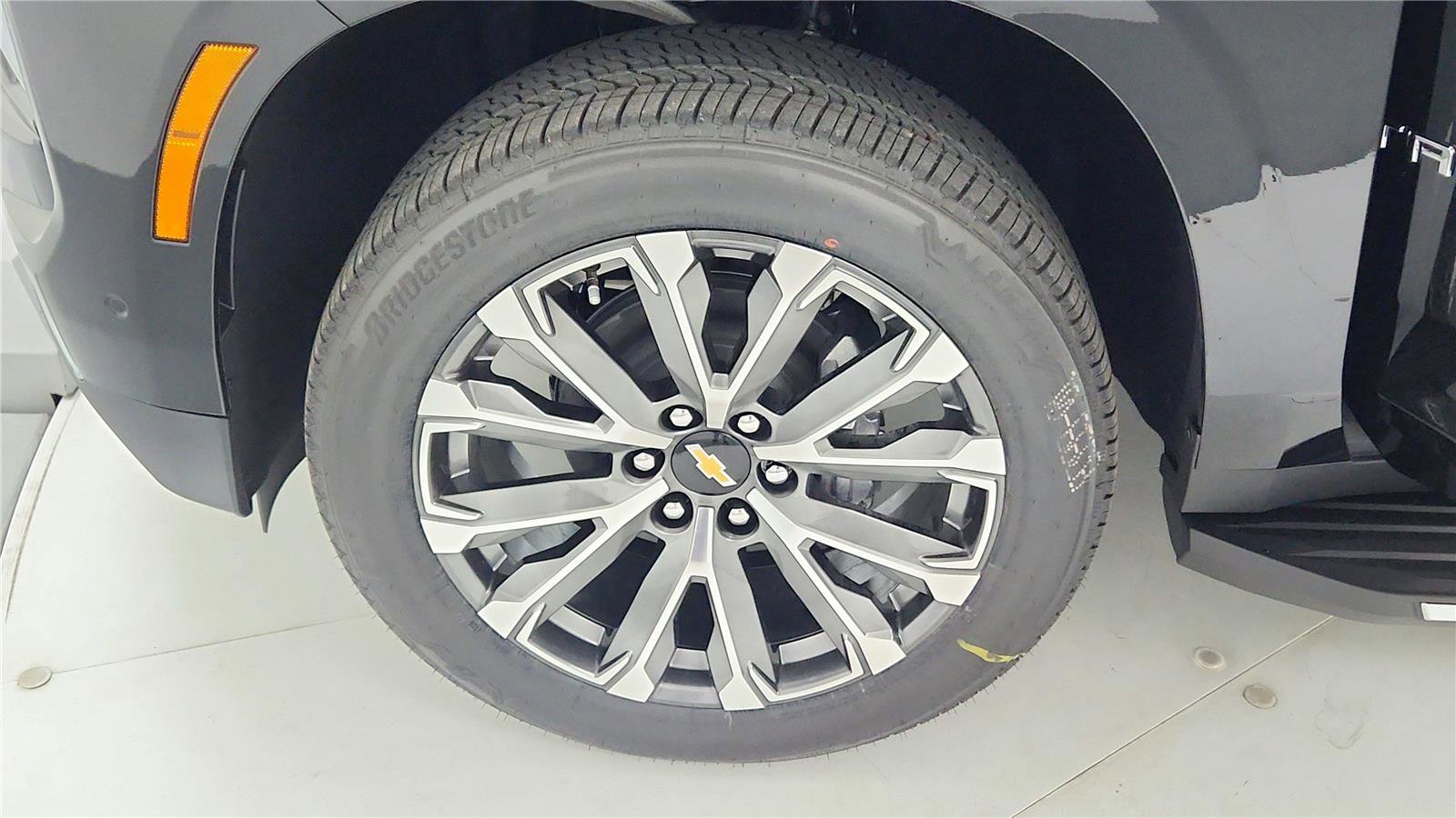 New 2026 Chevrolet Tahoe High Country w/ Sun And Tow Package AWD/4WD image 32