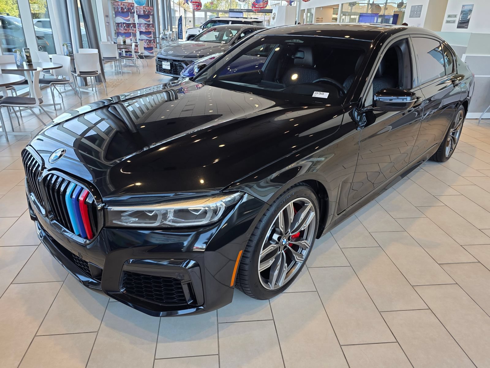 Used 2021 BMW M760i xDrive AWD/4WD image 45