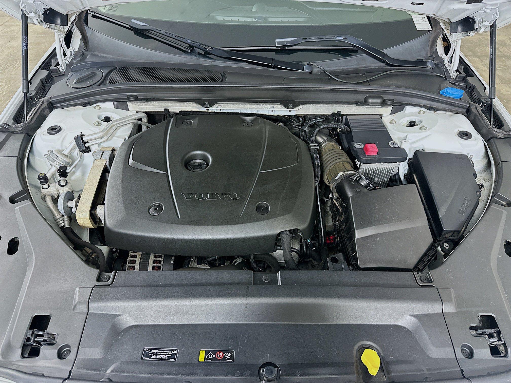 Used 2018 Volvo S90 T6 Inscription w/ Convenience Package AWD/4WD image 35