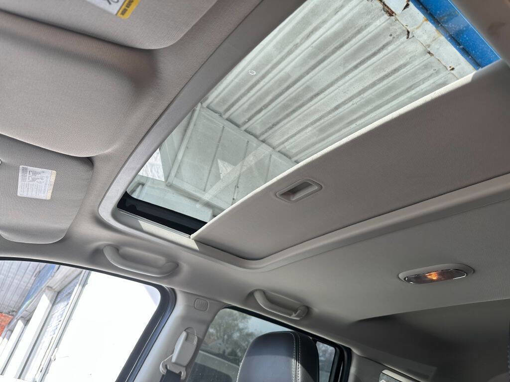 Used 2015 Jeep Compass High Altitude image 8