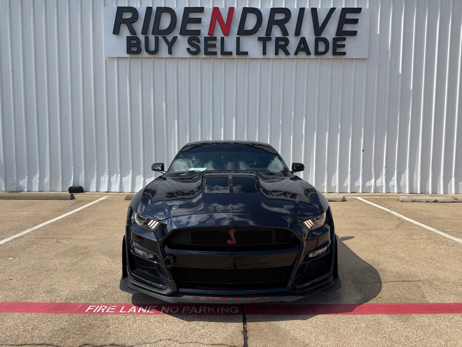 Used 2021 Ford Mustang Shelby GT500 w/ Technology Package RWD image 10