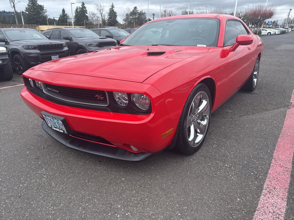 Used 2014 Dodge Challenger R/T image 3