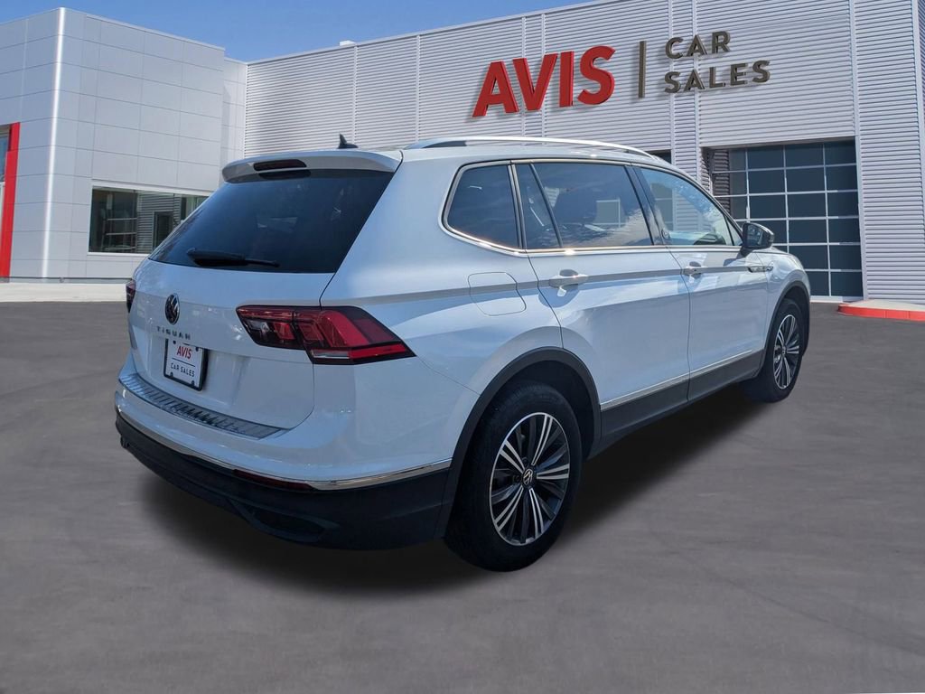 Used 2024 Volkswagen Tiguan Wolfsburg Edition image 6
