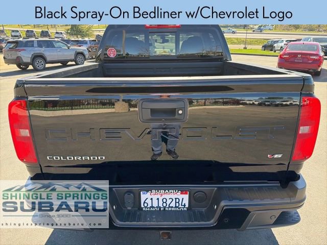 Used 2022 Chevrolet Colorado Z71 w/ Z71 Midnight Edition image 7