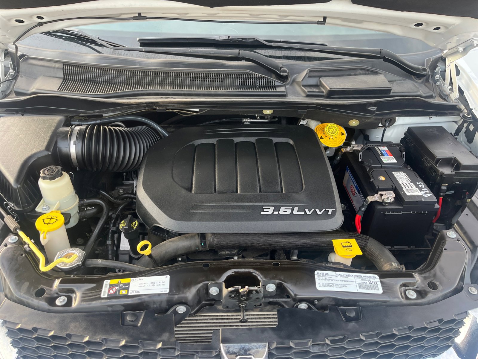 Used 2018 Dodge Grand Caravan SXT w/ Driver Convenience Group image 22