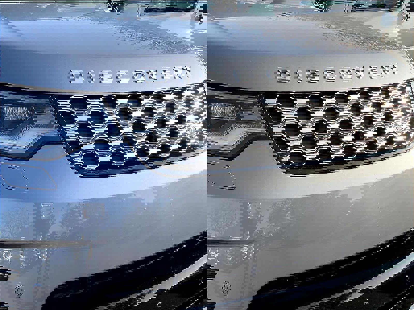 New 2025 Land Rover Discovery Metropolitan Edition image 34