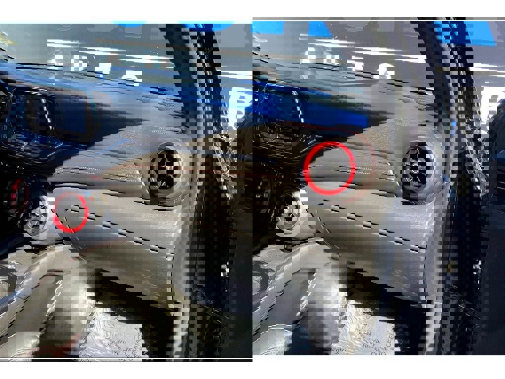 Used 2020 Chevrolet Blazer RS image 18