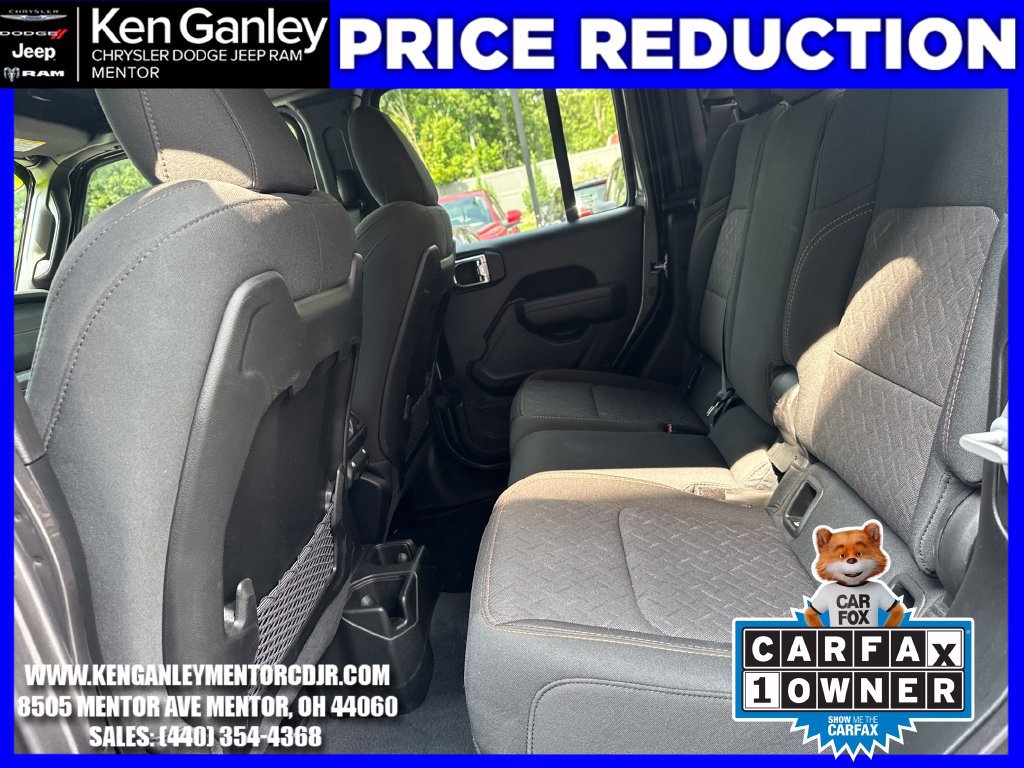 Used 2025 Jeep Gladiator Mojave w/ Convenience Group AWD/4WD image 21