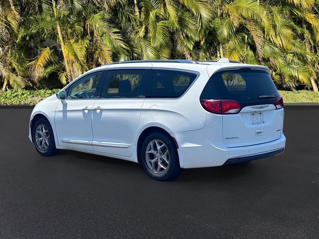 Used 2019 Chrysler Pacifica Limited FWD image 4