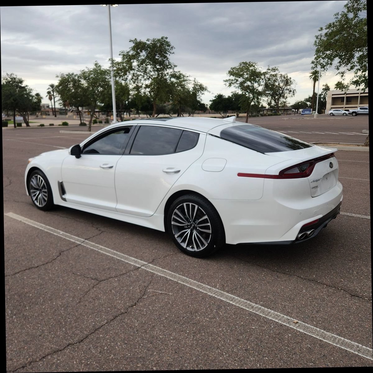 Used 2018 Kia Stinger Premium RWD image 6