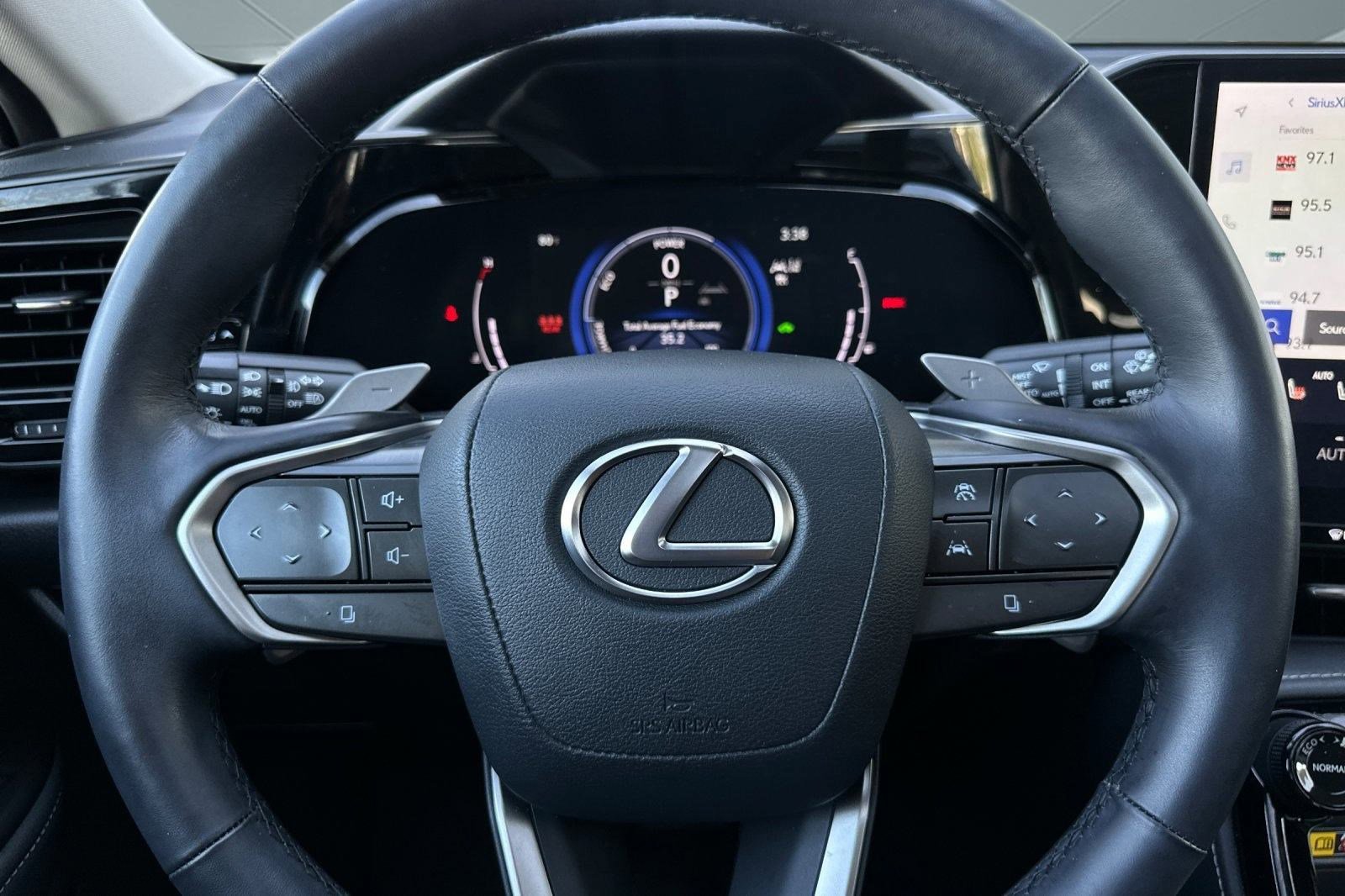 Used 2025 Lexus NX 350h AWD w/ Accessory Package (P5) image 18