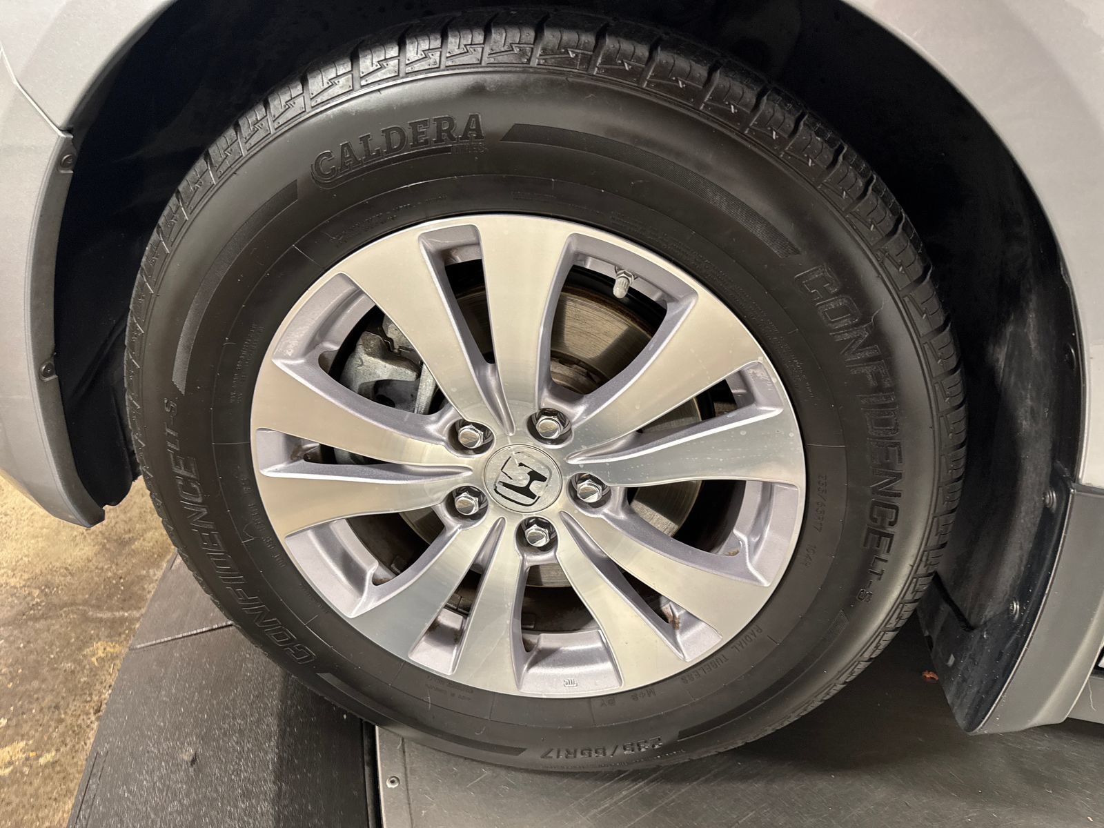 Used 2016 Honda Odyssey EX-L image 2