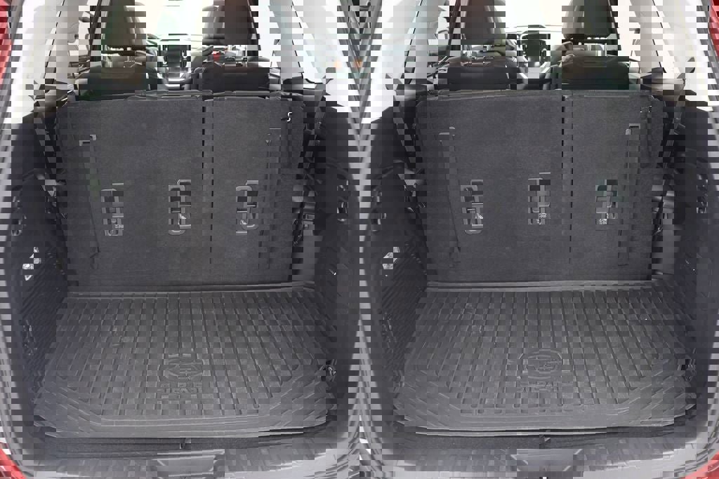 Used 2023 Subaru Ascent Limited w/ Technology Package image 29