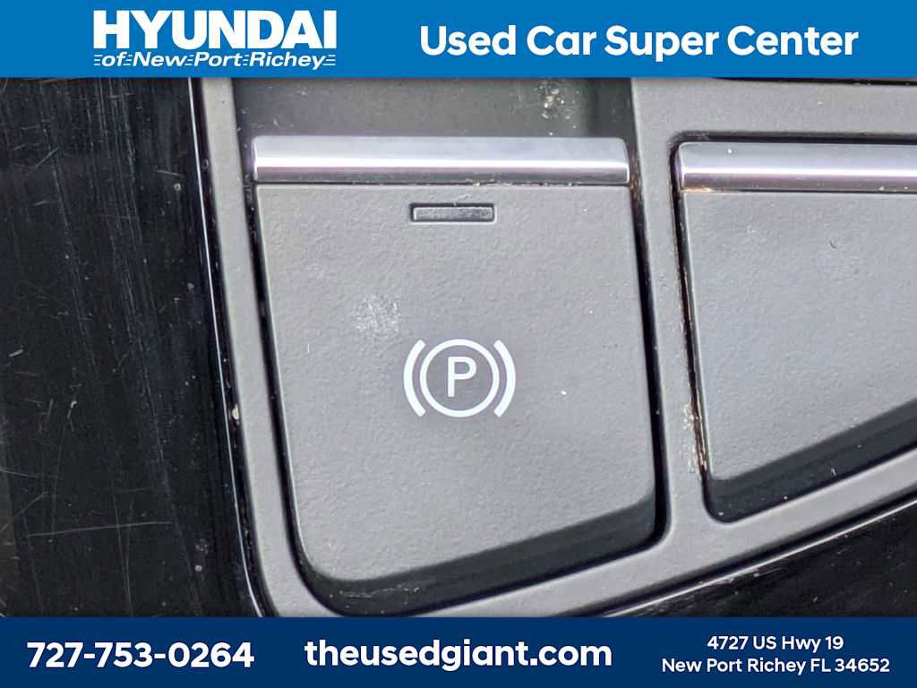 Used 2021 Audi A4 2.0T Premium w/ Convenience Package image 30