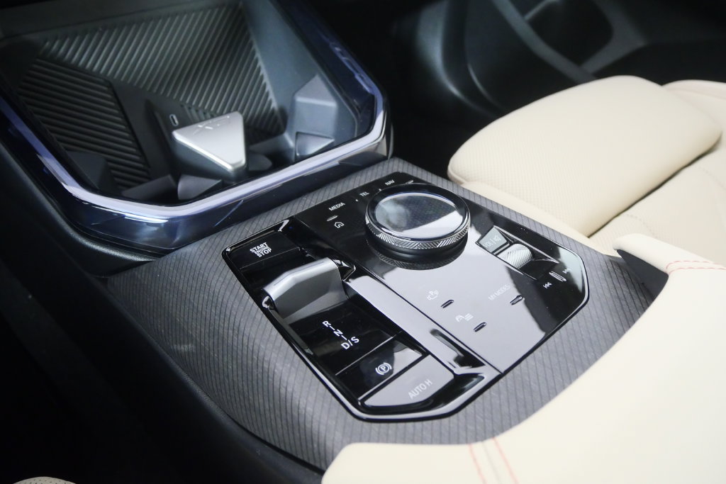New 2026 BMW X3 xDrive30i AWD/4WD image 19