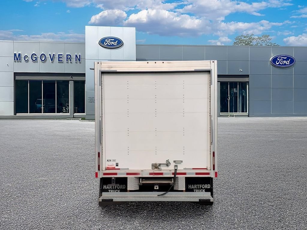 Used 2023 Ford E-450 and Econoline 450 Super Duty w/ Power Windows & Locks Group RWD image 7