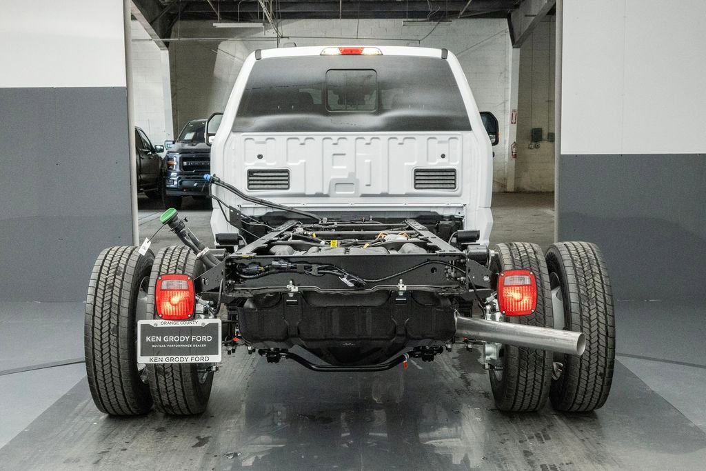 New 2026 Ford F550 XL image 6