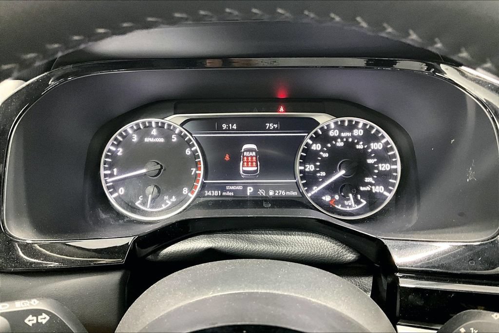 Used 2025 Nissan Pathfinder SL FWD image 26