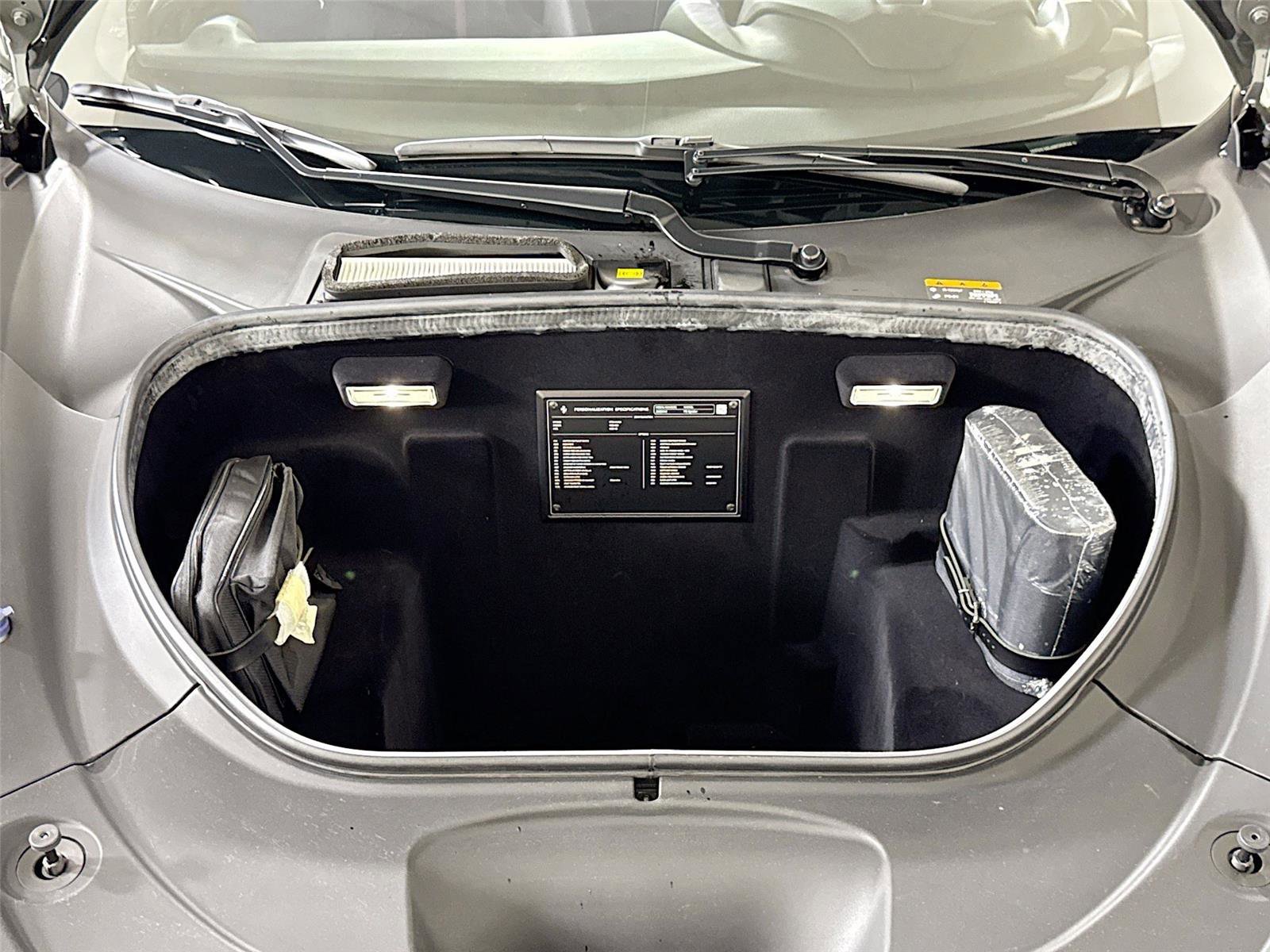 Used 2021 Ferrari F8 Tributo image 33