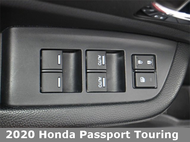 Used 2020 Honda Passport Touring image 12