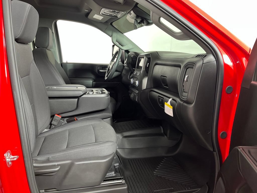 Certified 2025 GMC Sierra 2500 Pro w/ Convenience Package AWD/4WD image 6