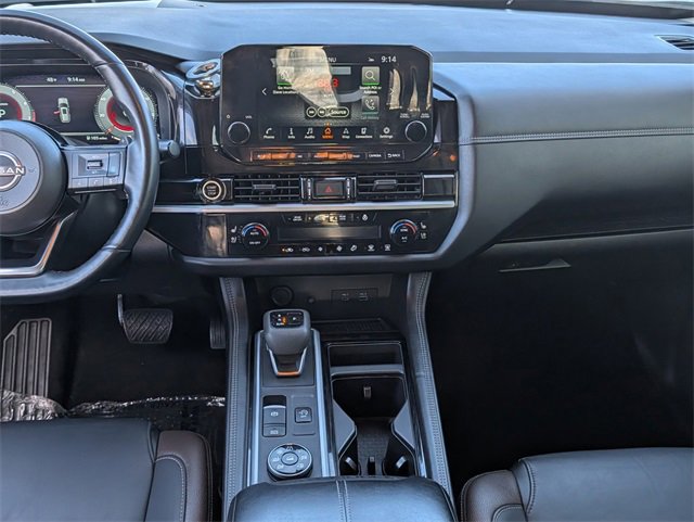 Used 2024 Nissan Pathfinder Platinum image 22