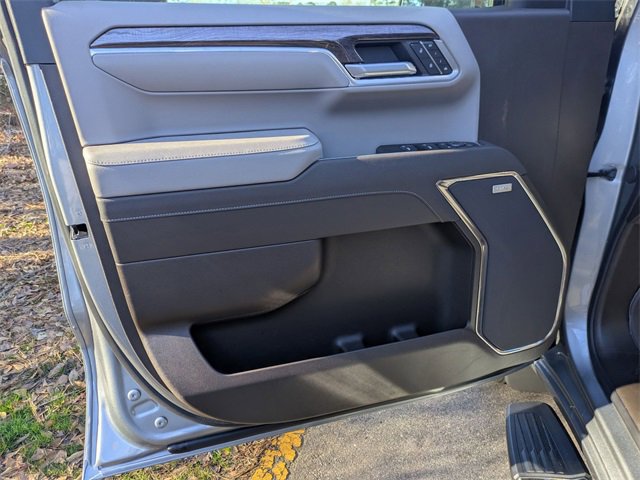 New 2026 Chevrolet Silverado 1500 LTZ w/ LTZ Convenience Package II image 8