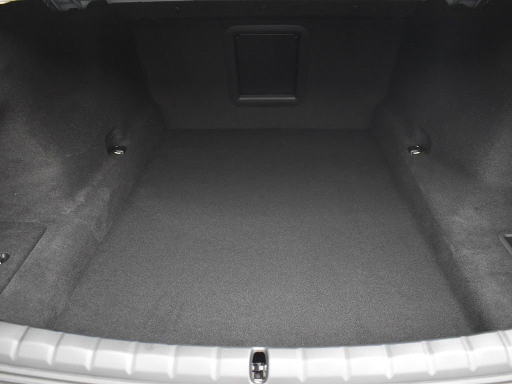 Certified 2024 BMW 760i xDrive w/ Executive Package image 20