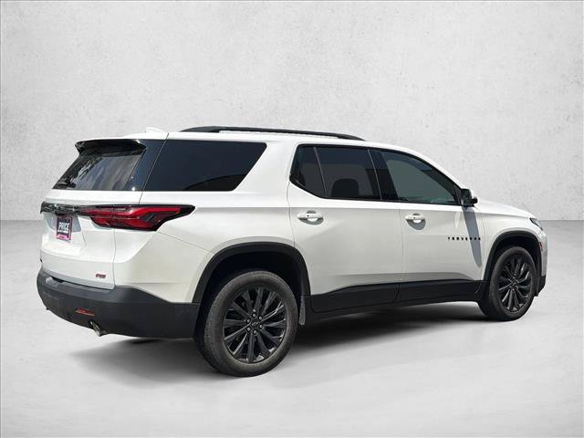 Used 2022 Chevrolet Traverse RS w/ LPO, Floor Liner Package AWD/4WD image 5