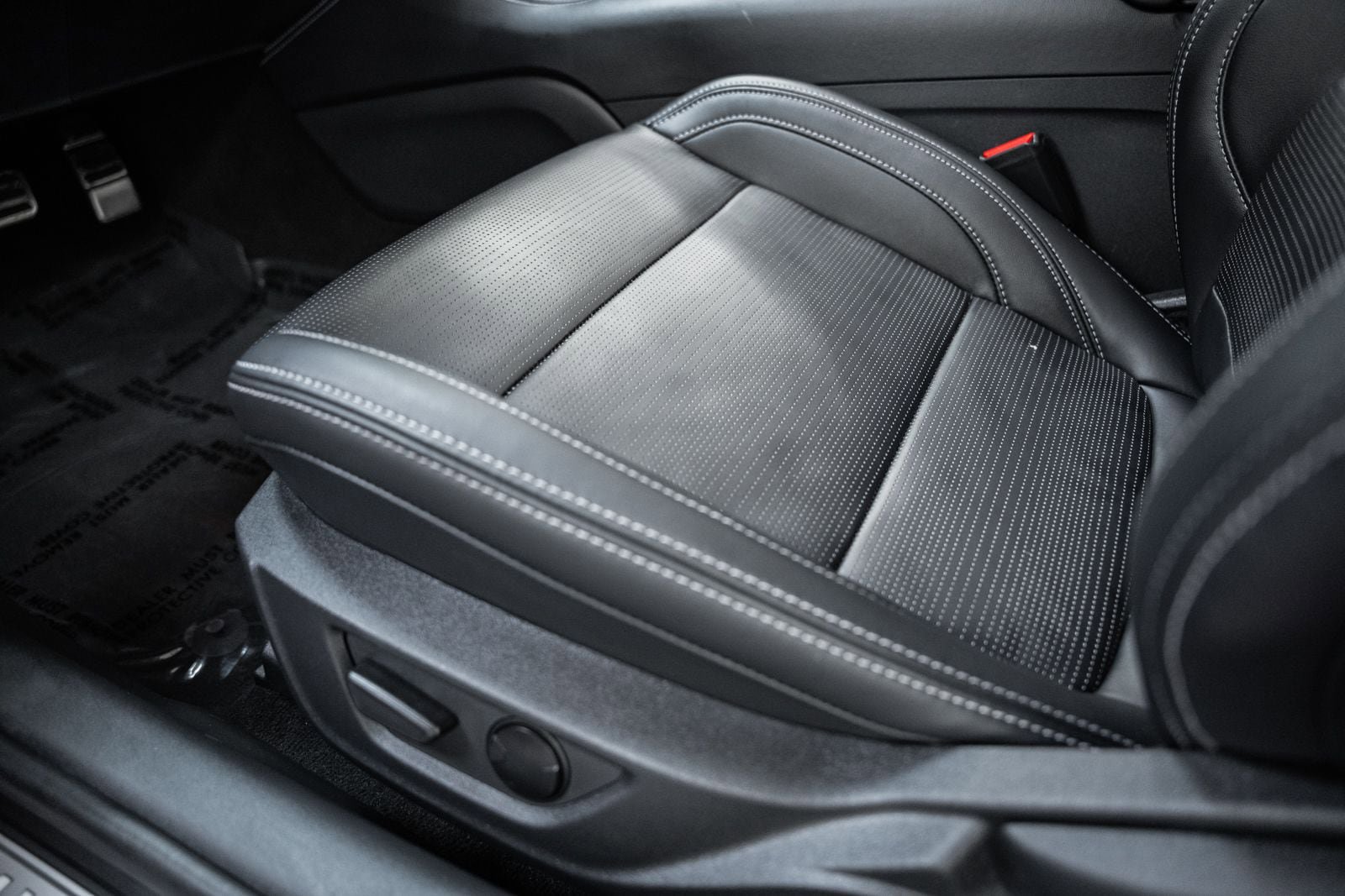Certified 2025 Ford Mustang GT Premium RWD image 42