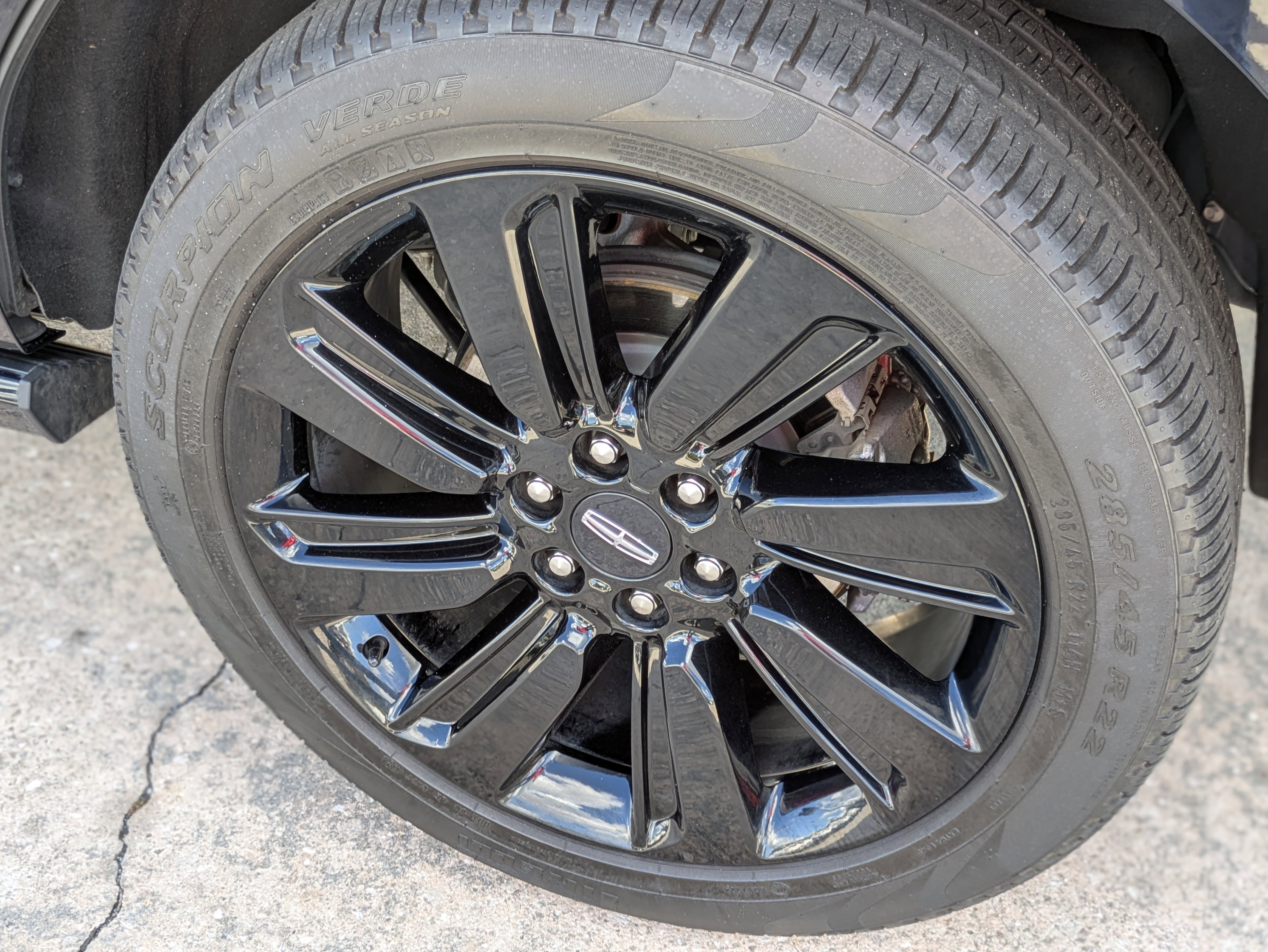 Used 2023 Lincoln Navigator Reserve image 9