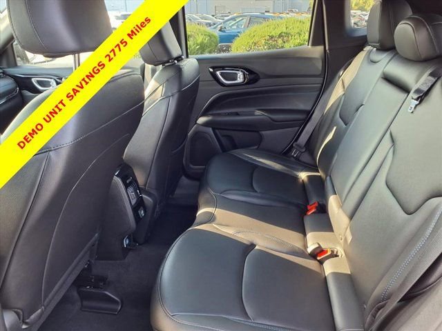 New 2026 Jeep Compass Limited image 15