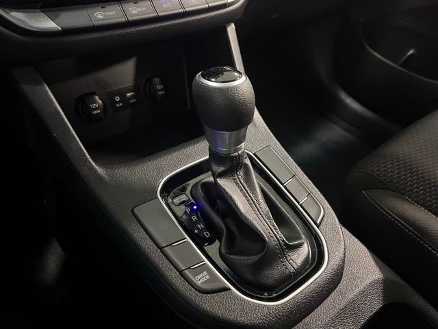 Used 2019 Hyundai Elantra GT image 25