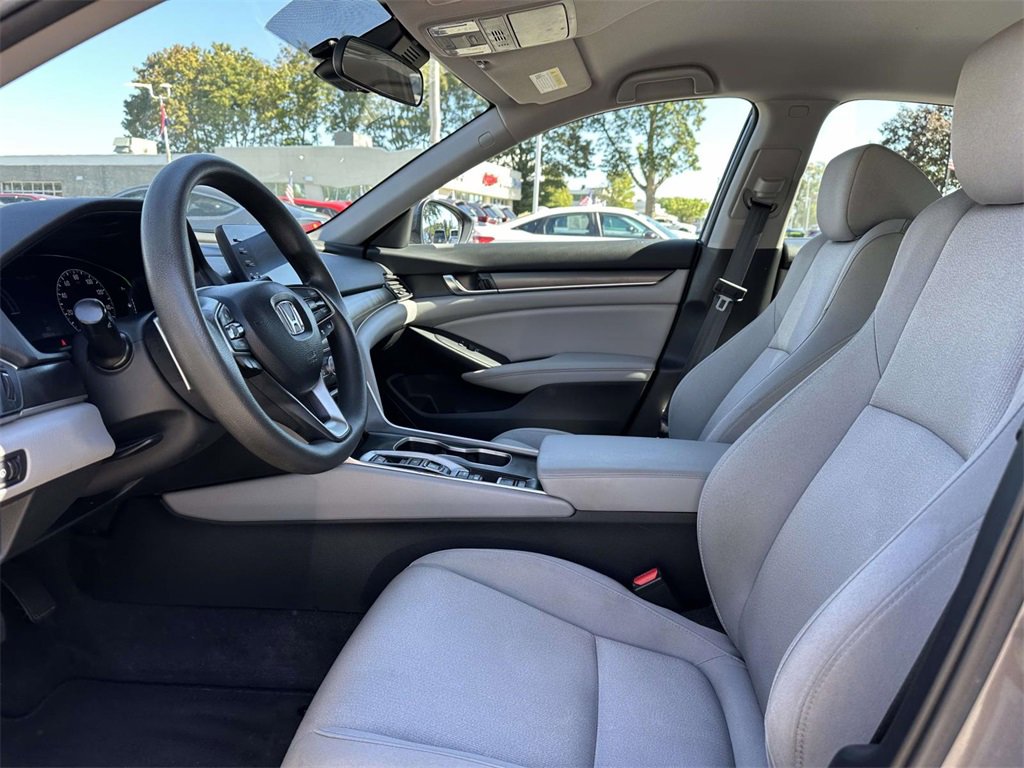 Certified 2020 Honda Accord Hybrid image 13