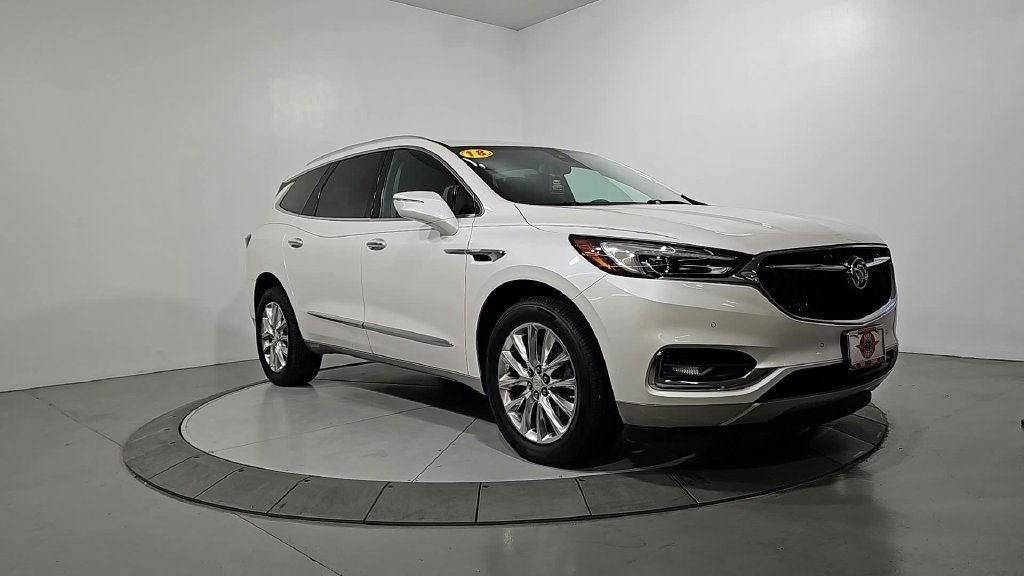 Used 2018 Buick Enclave Premium w/ Experience Buick Package AWD/4WD image 8