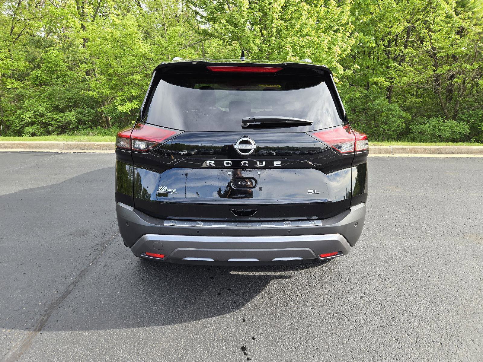 Used 2022 Nissan Rogue SL FWD image 8