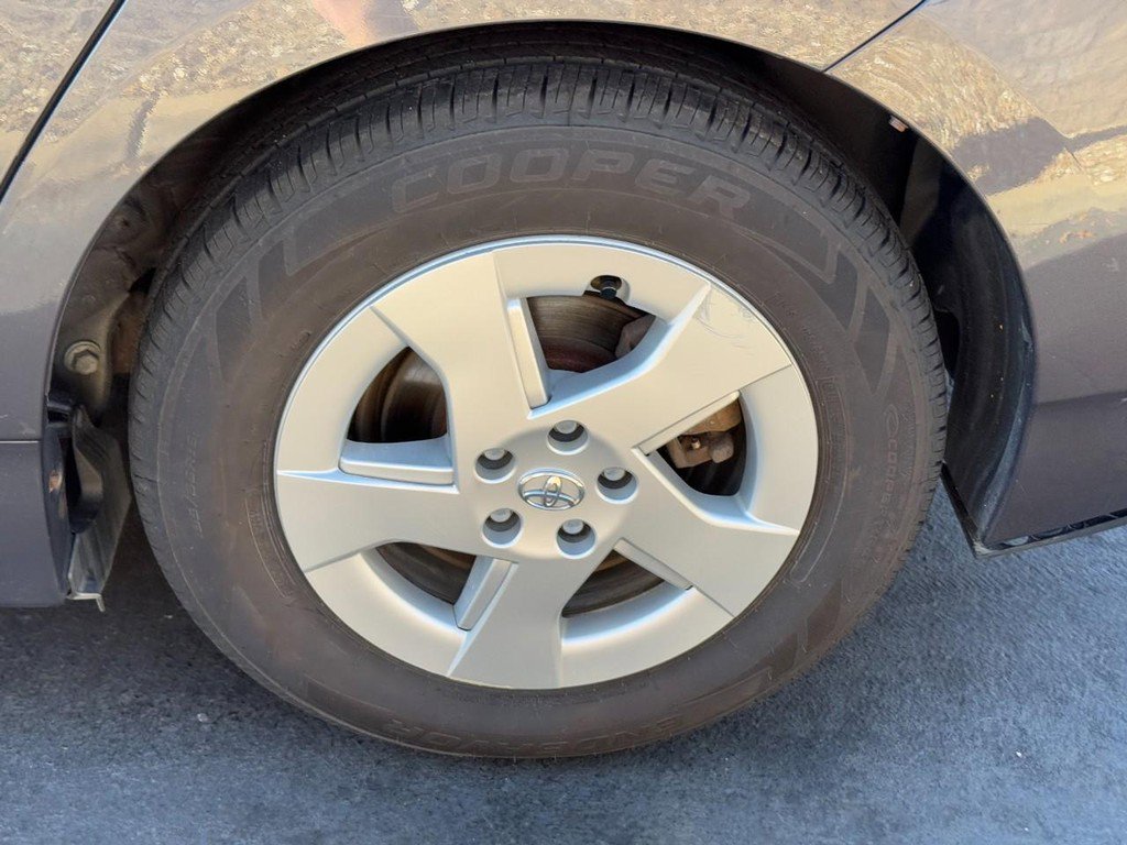 Used 2011 Toyota Prius Three image 5