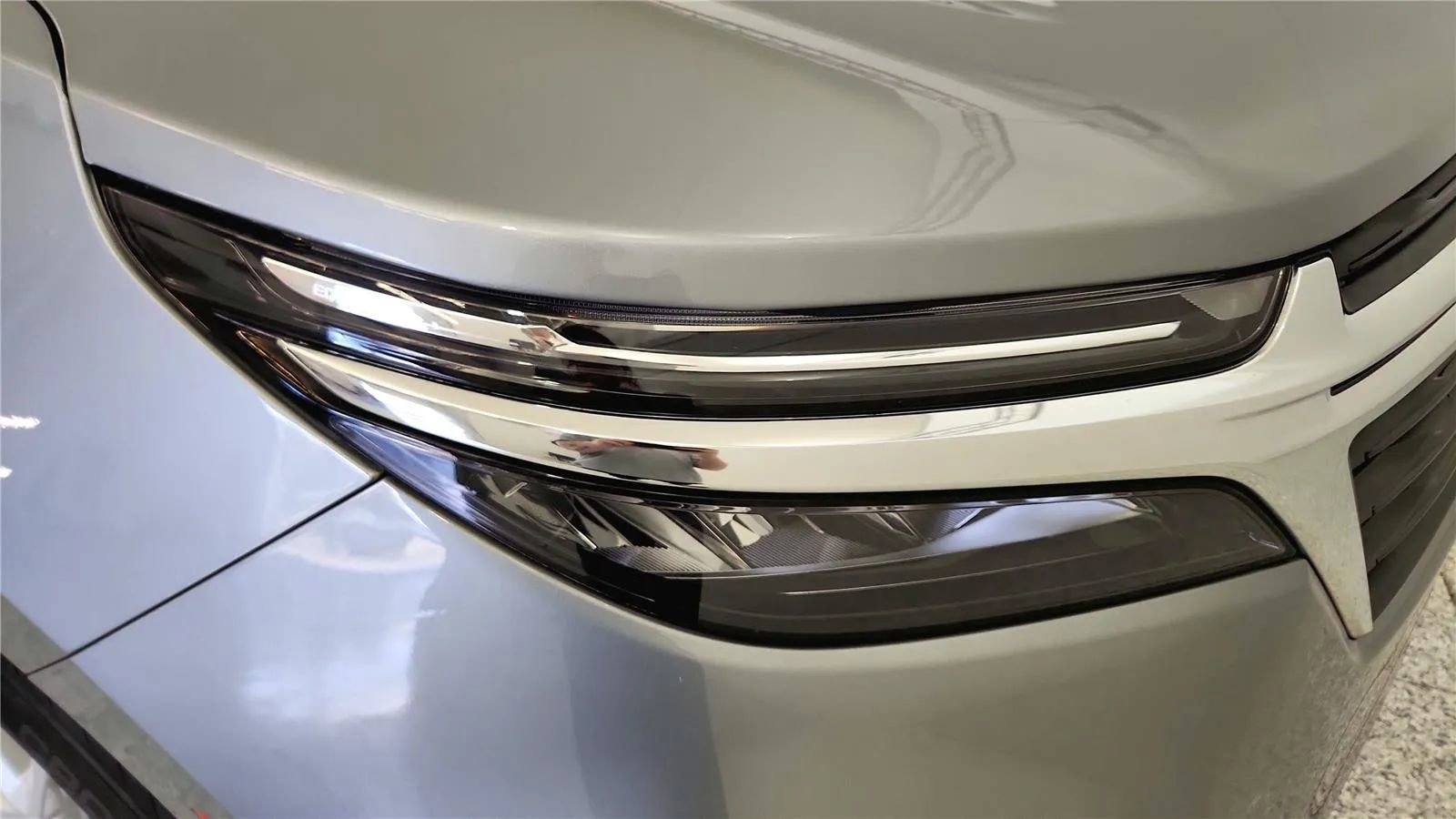 Used 2024 Chevrolet Equinox LT w/ LPO, Floor Liner Package AWD/4WD image 14