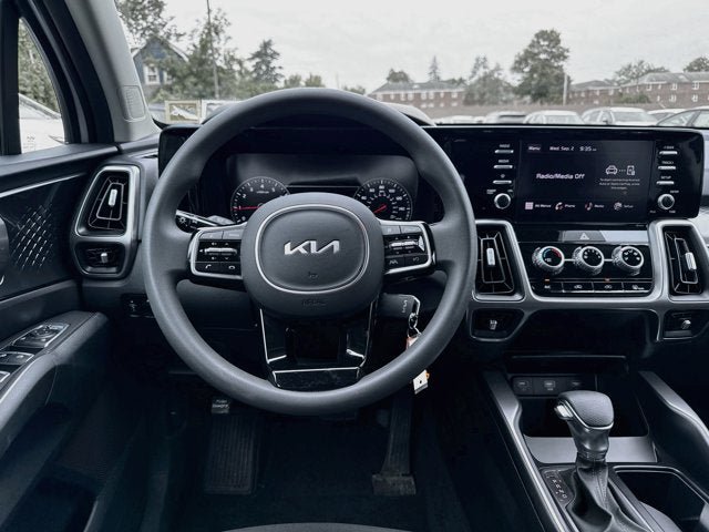 Certified 2023 Kia Sorento LX AWD/4WD image 20