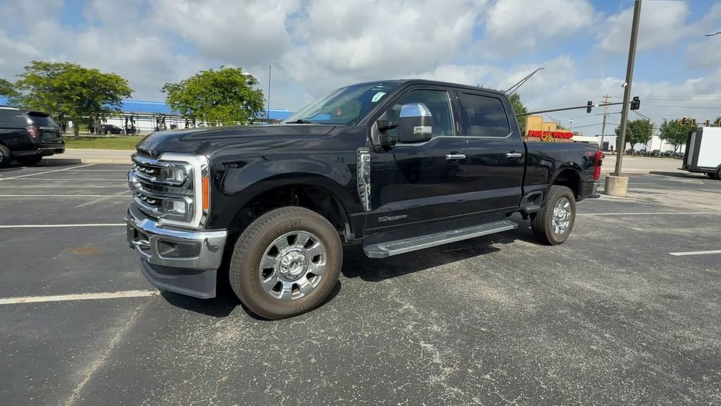 Used 2023 Ford F350 Lariat w/ Chrome Package AWD/4WD image 4