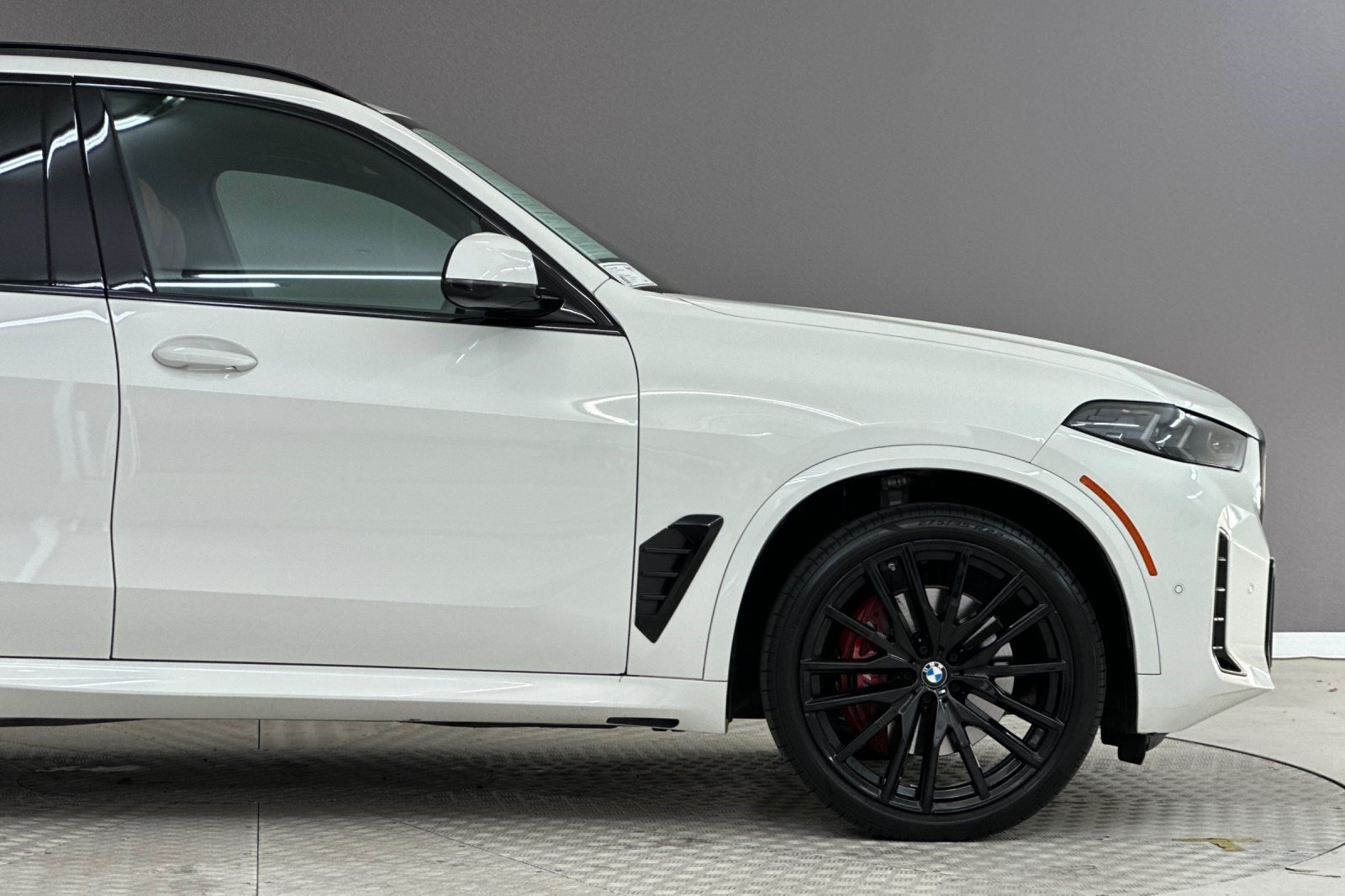 Certified 2024 BMW X5 sDrive40i w/ M Sport Package RWD image 36