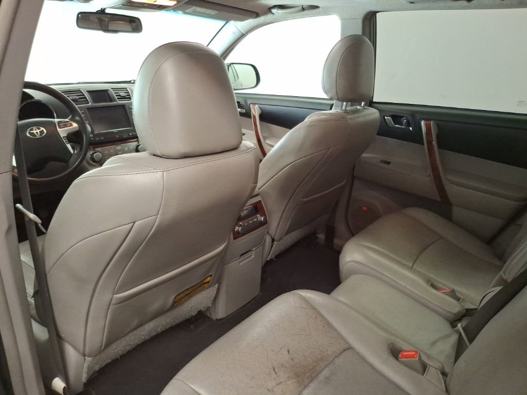 Used 2012 Toyota Highlander Limited image 13