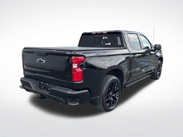 Used 2024 Chevrolet Silverado 1500 High Country w/ Midnight Edition AWD/4WD image 16